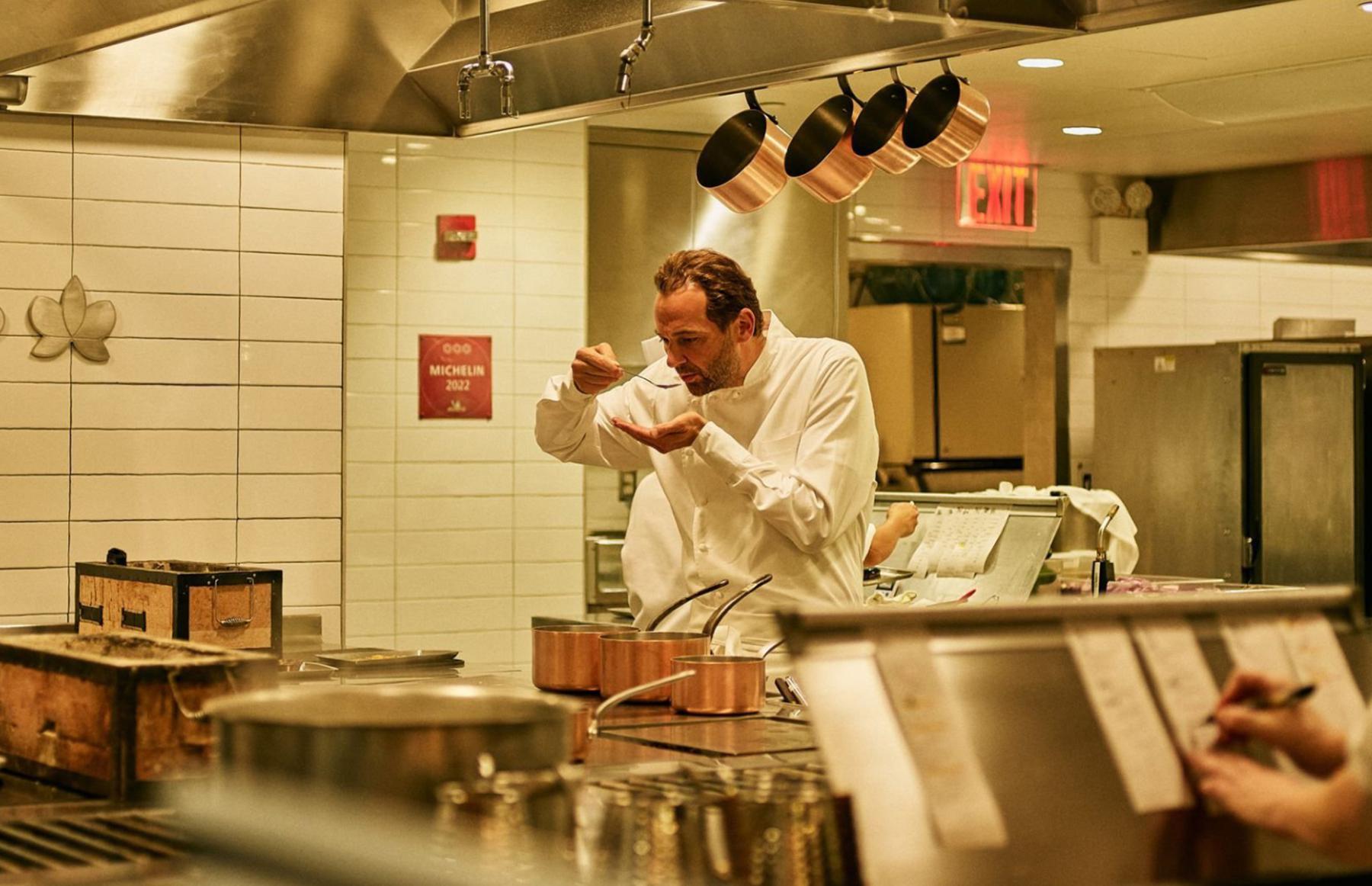 Даниэль Хумм на кухне ресторана Eleven Madison Park