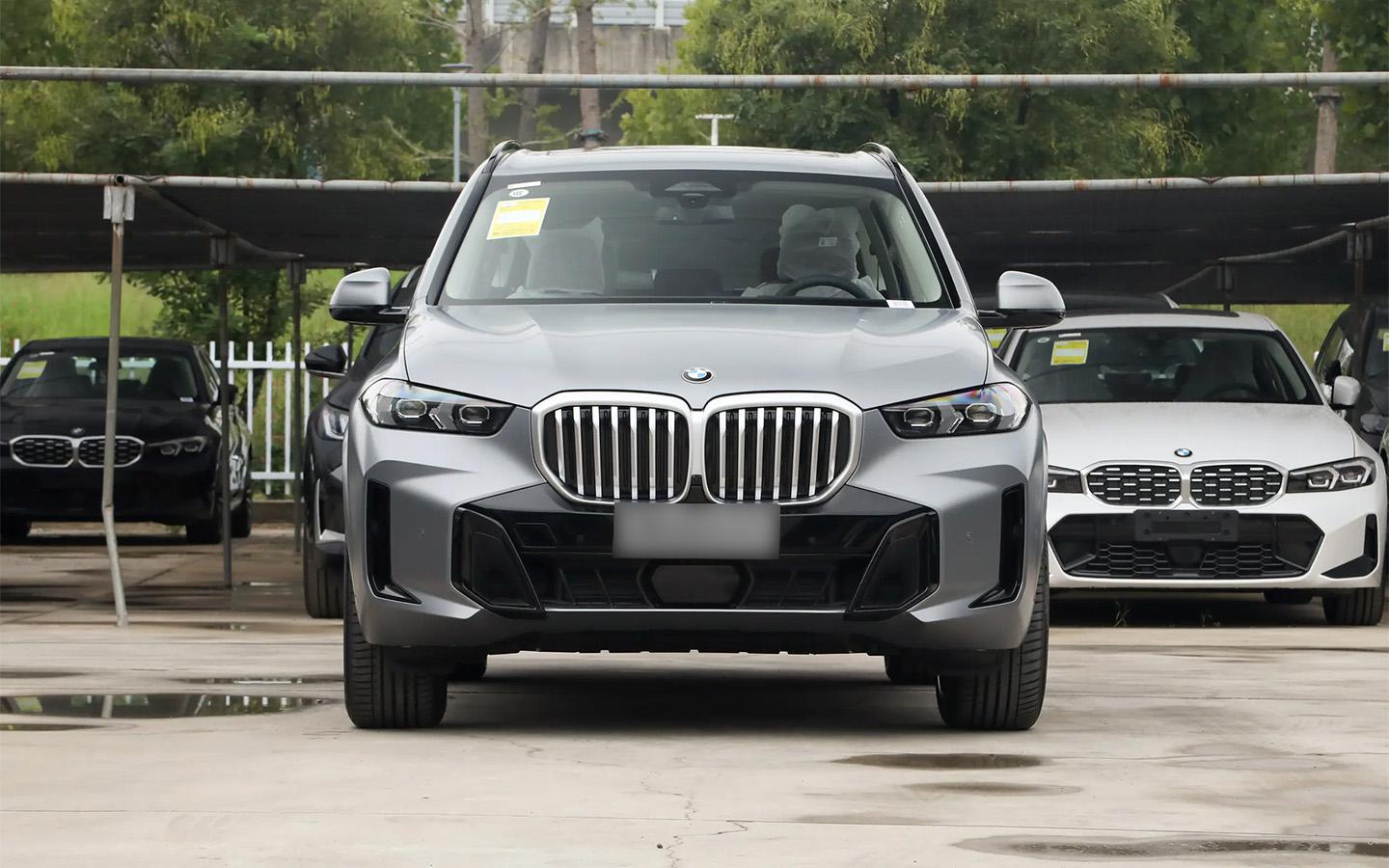 Импорт машин из Белоруссии вырос в 6,5 раза. Какие модели ввезли россияне