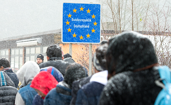 Мигранты на австрийско-германской границе,&nbsp;21 ноября 2015 года