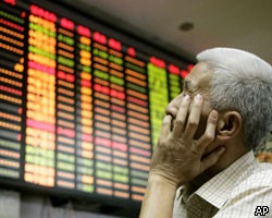 Азиатские фондовые рынки упали в среднем на 4-5%