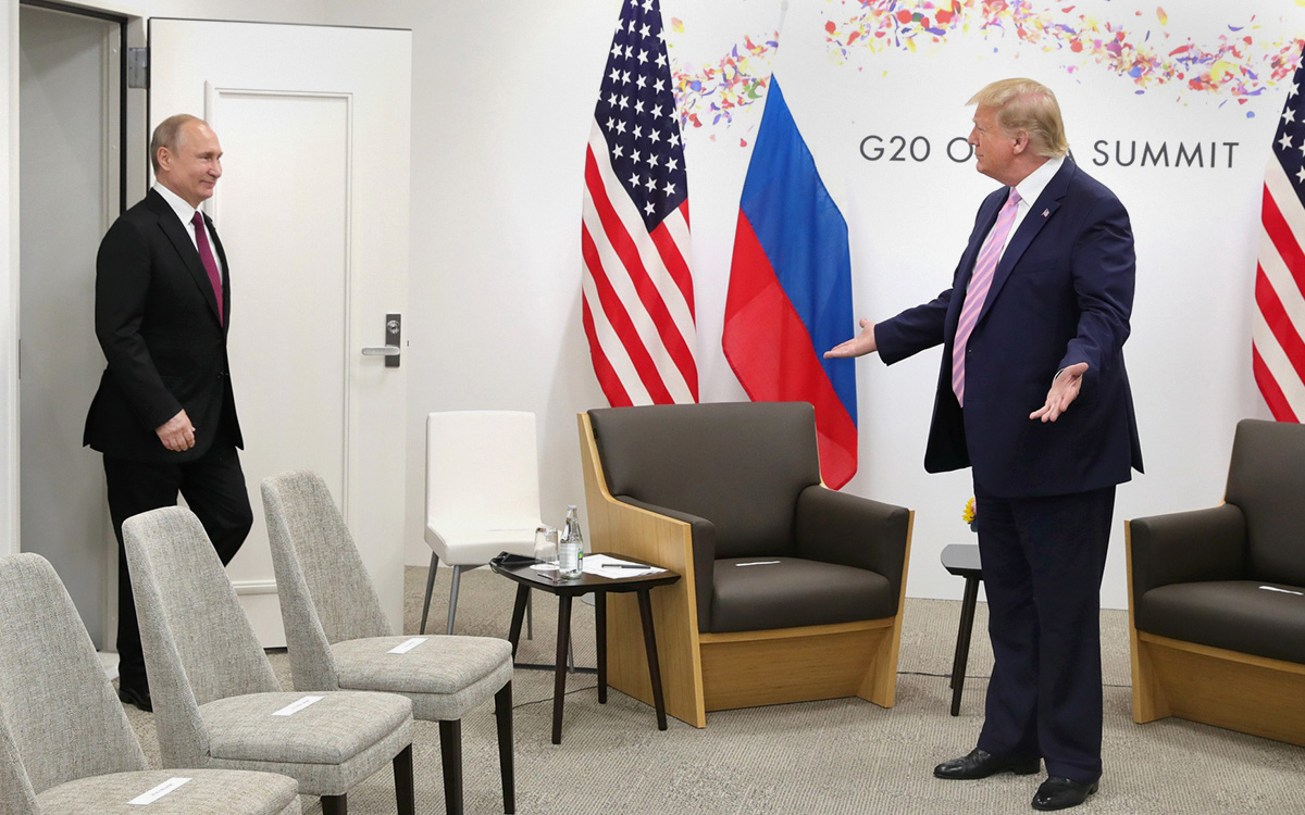 Владимир Путин и Дональд Трамп на полях саммита &laquo;Группы двадцати&raquo; в Осаке, Япония,&nbsp;28 июня 2019 г.