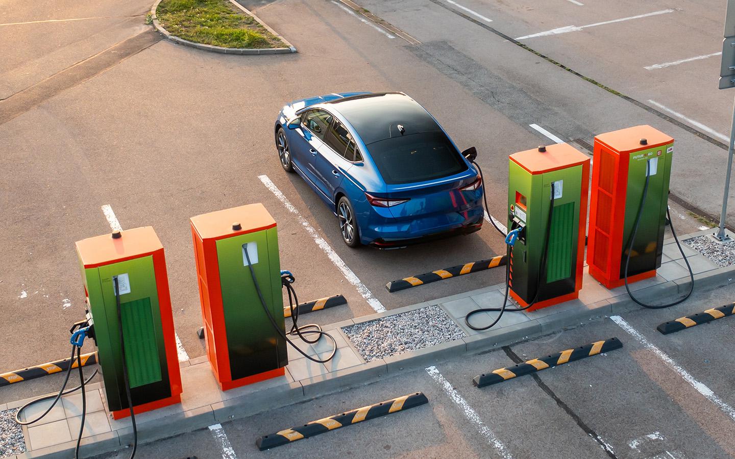 К 2050 году 70% новых легковушек будут «электричками». И вот почему