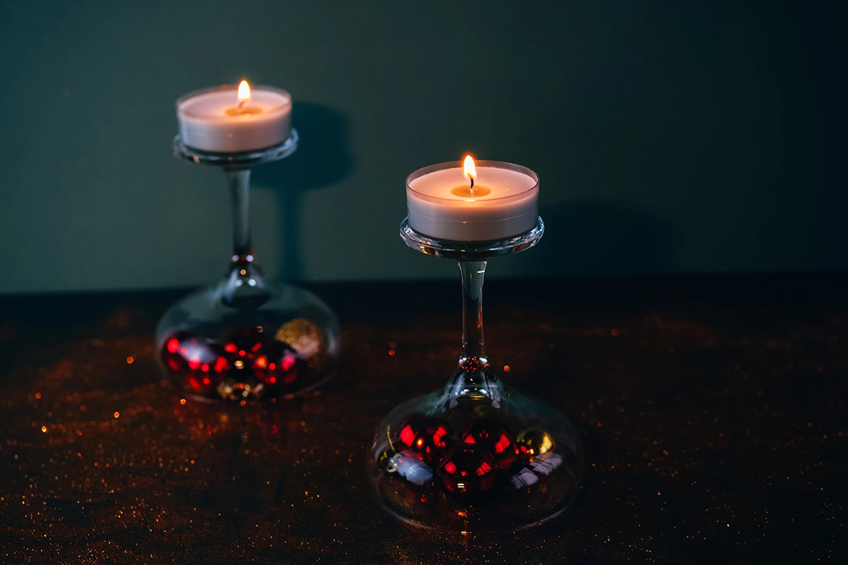 После Нового года бокалы можно вновь использовать по назначению или оставить на будущий год