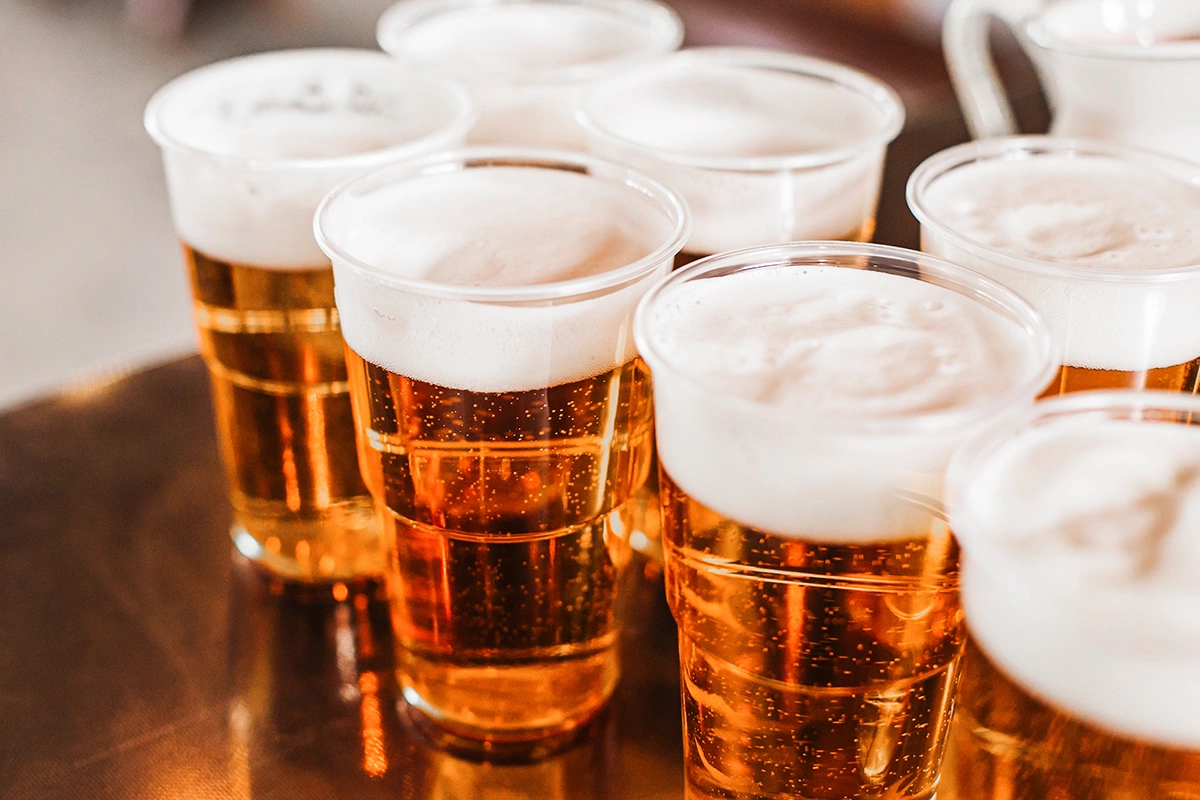 В Петербурге призвали подумать о детях при возвращении пива на стадионы