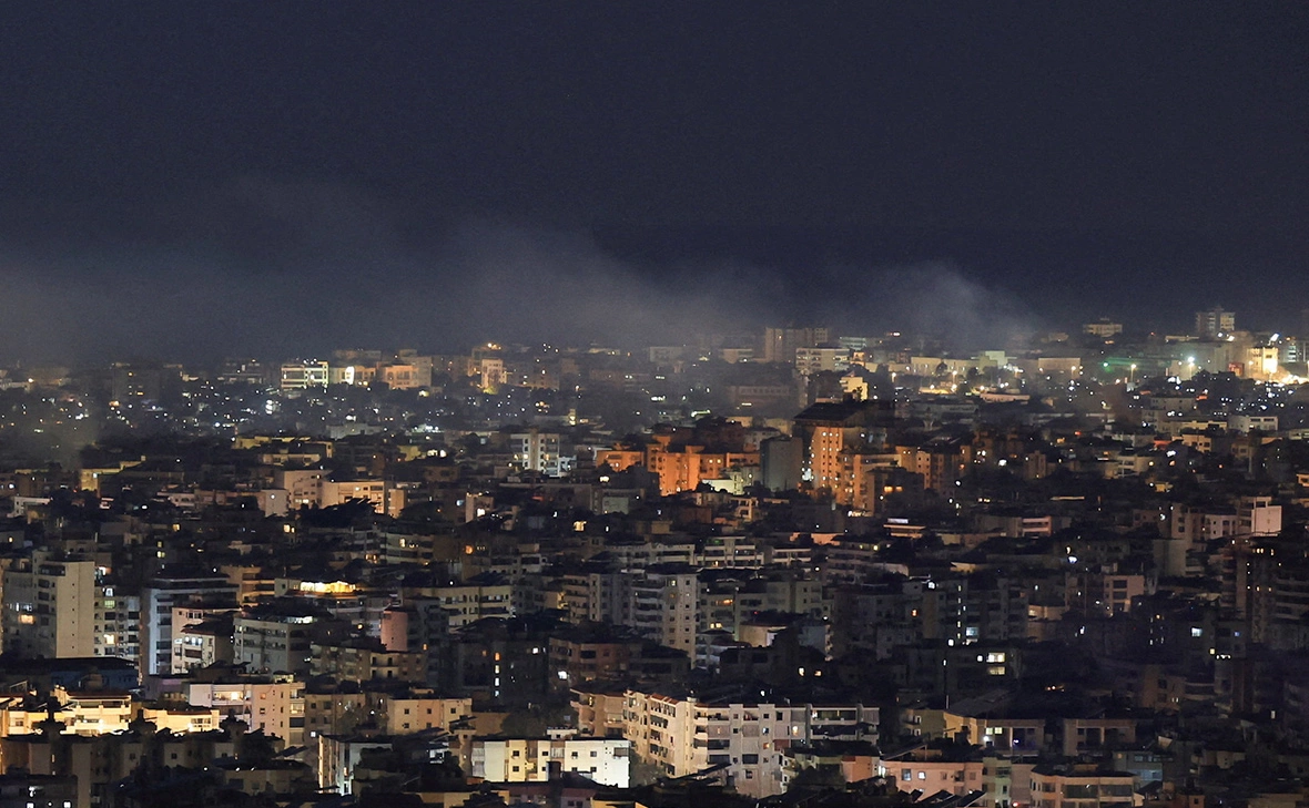 Mohamed Azakir / Reuters