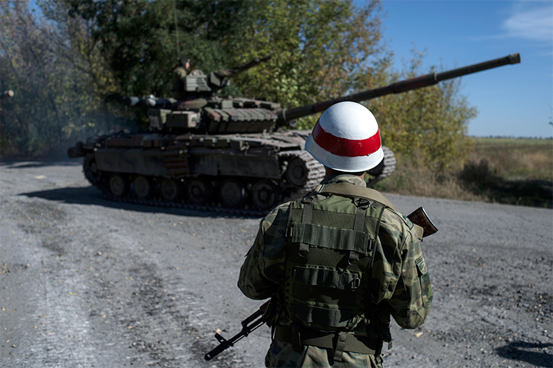 Отвод вооружений калибра менее 100 мм от линии соприкосновения в самопровозглашенной Луганской народной республике