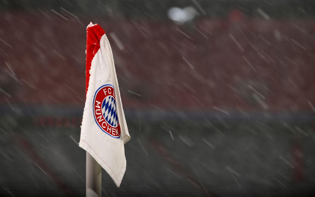 Матч «Баварии» отменили из-за сильного снегопада в Мюнхене