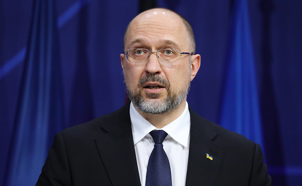 Omer Messinger / Getty Images