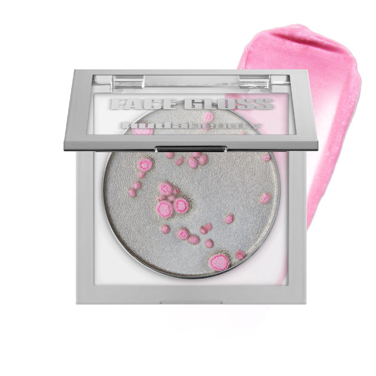 Фото: Huda Beauty
