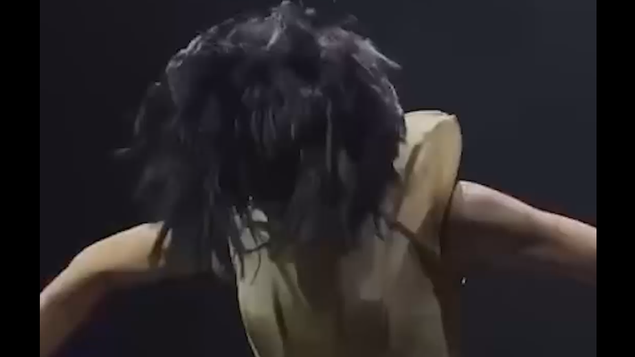 Новгородскому министру культуры вынесли представление из-за концерта IOWA