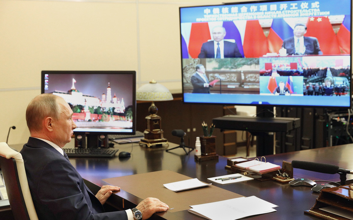 Владимир Путин в ходе торжественной церемонии запуска строительства новых энергоблоков на Тяньваньской атомной электростанции и АЭС &laquo;Сюйдапу&raquo; (в режиме видеоконференции)