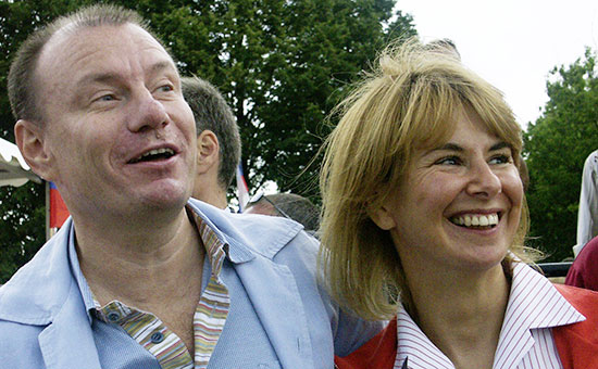 Бизнесмен Владимир Потанин с бывшей супругой Натальей Потаниной, 2004 год.