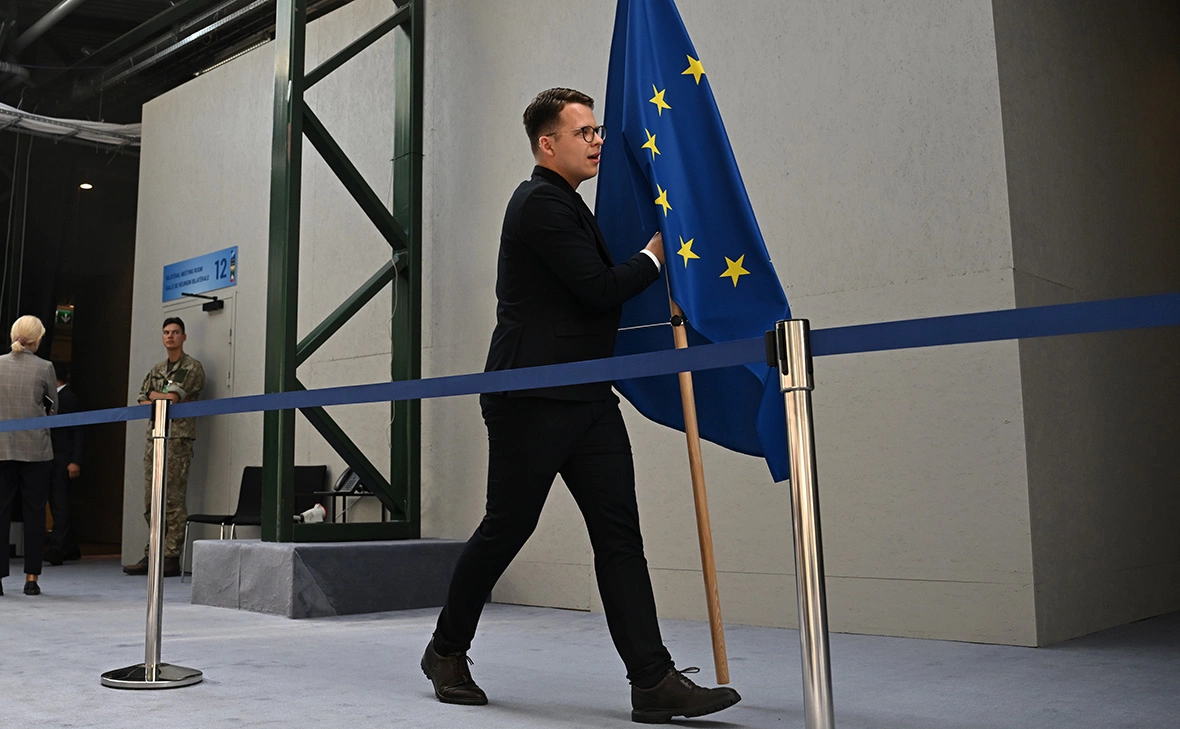 Paul Ellis / Getty Images