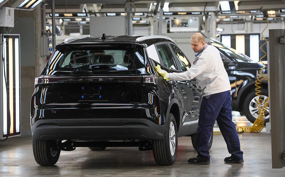 Tenet опроверг данные о повреждении производства машин при пожаре