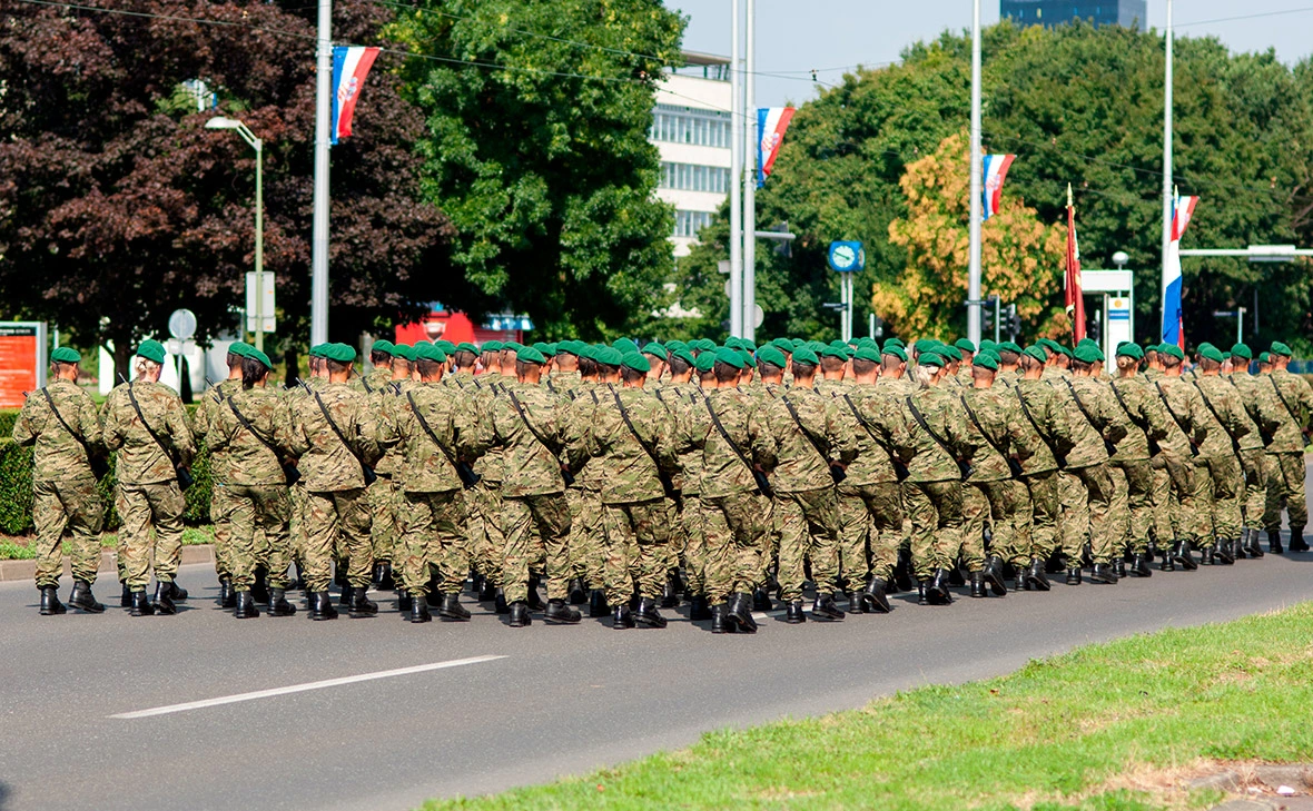 Tamisclao / Shutterstock.