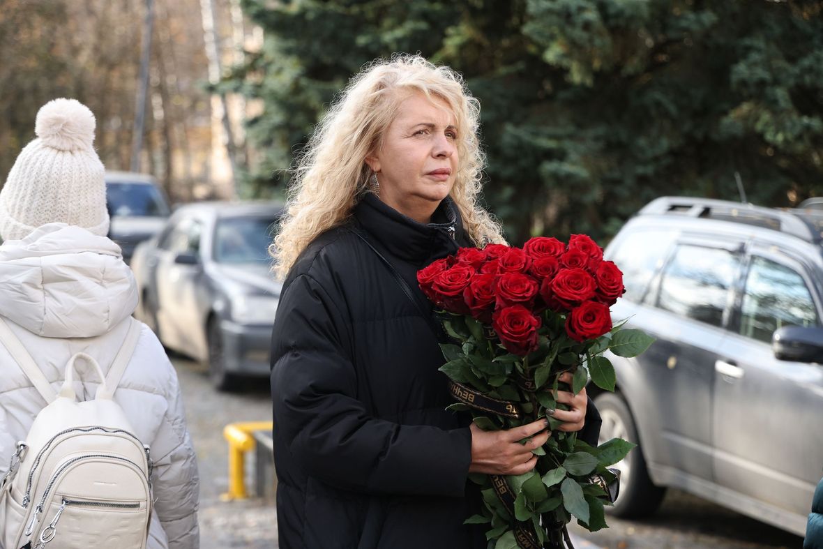 Актриса Юлия Богатикова.