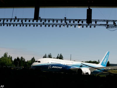 Boeing представила авиалайнер Boeing 787 Dreamliner