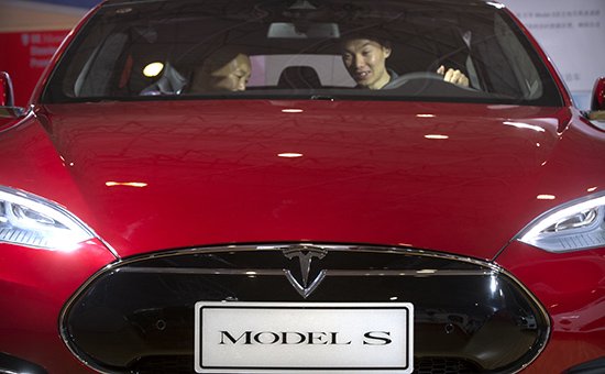 Tesla Model S
