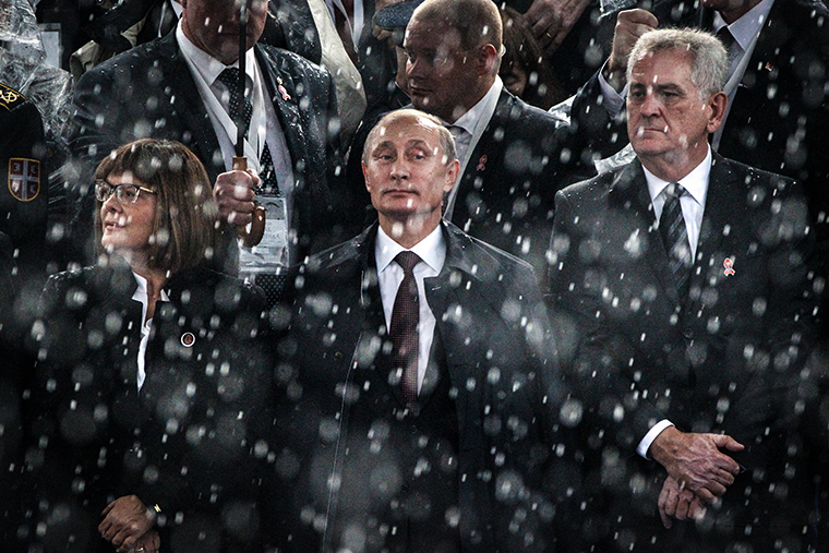 Президент России Владимир Путин (в центре на первом плане)