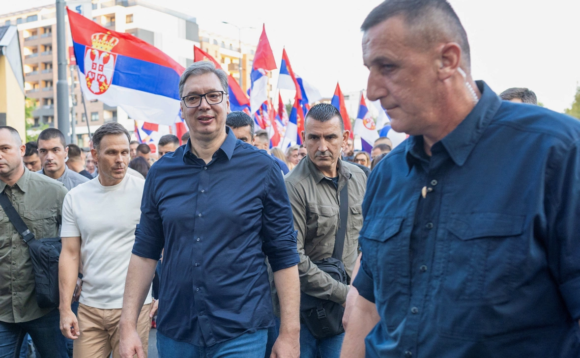 Djordje Kojadinovic / Reuters