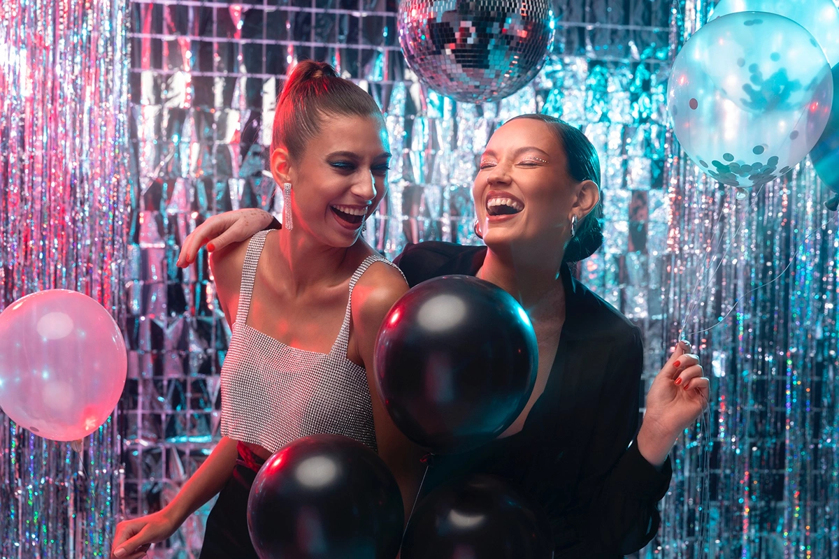 На караоке-вечеринке обязательно исполните любимую песню