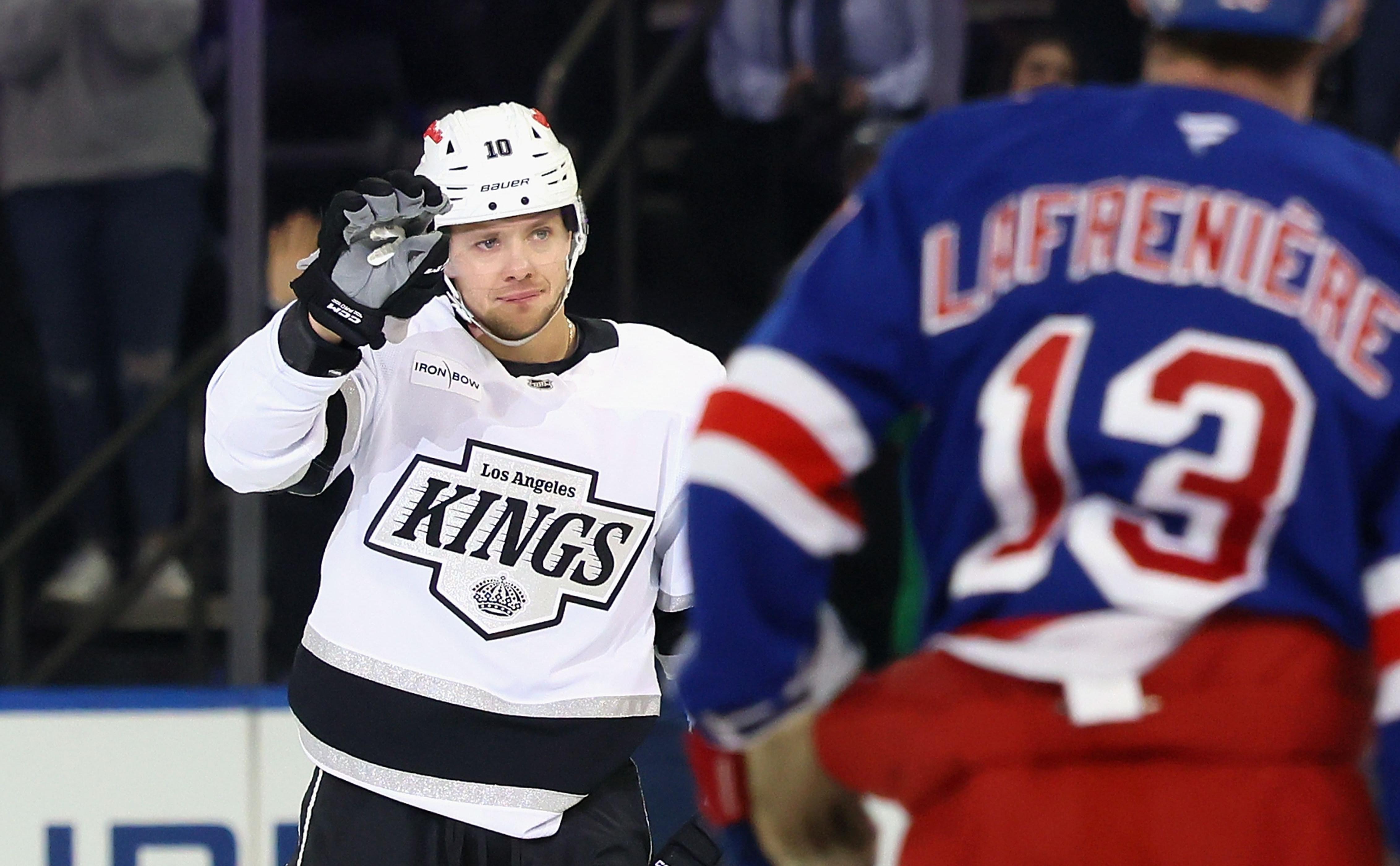 Артемий Панарин в матче против &laquo;Рейнджерс&raquo;&nbsp;