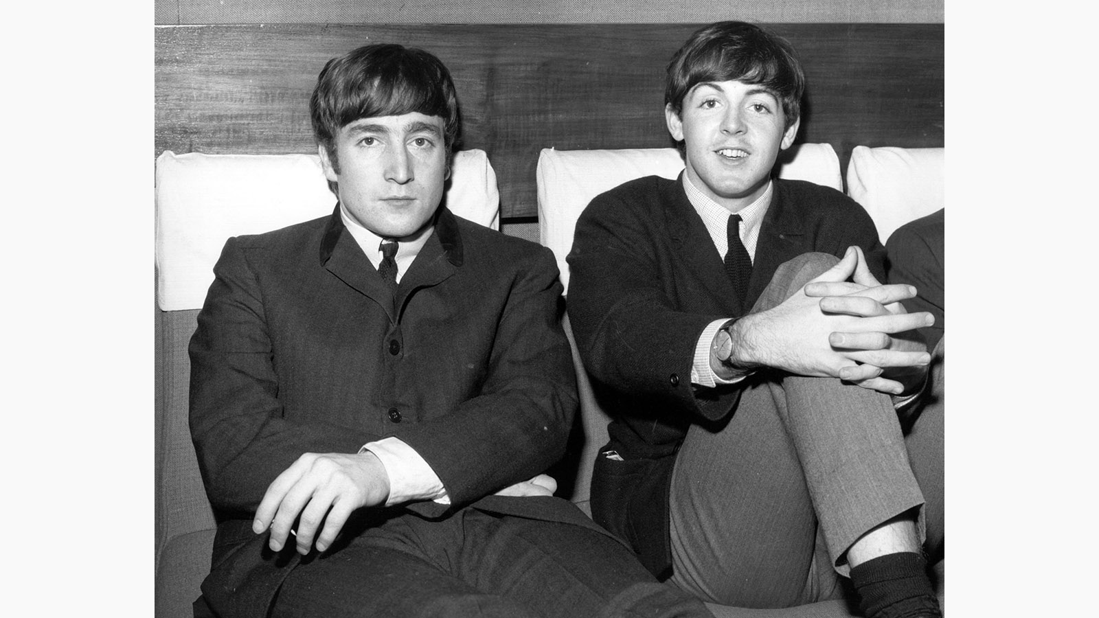 <p>Джон Леннон и Пол Маккартни</p>