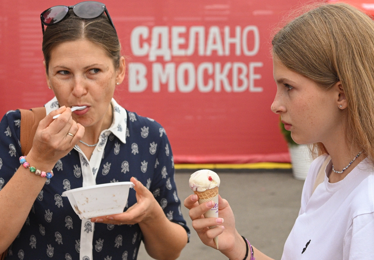 Высокий сезон: как бизнес зарабатывает летом в мегаполисе