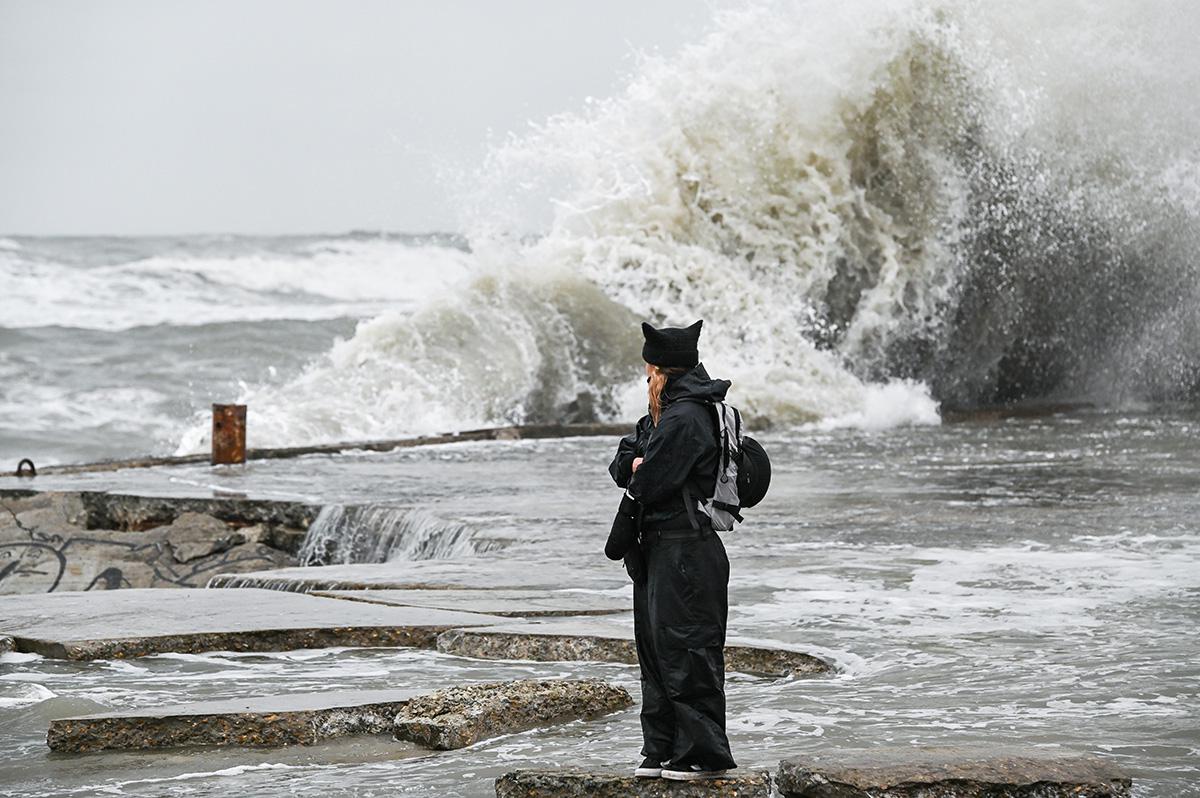 Шторм в Сочи, 19 февраля 2026 года