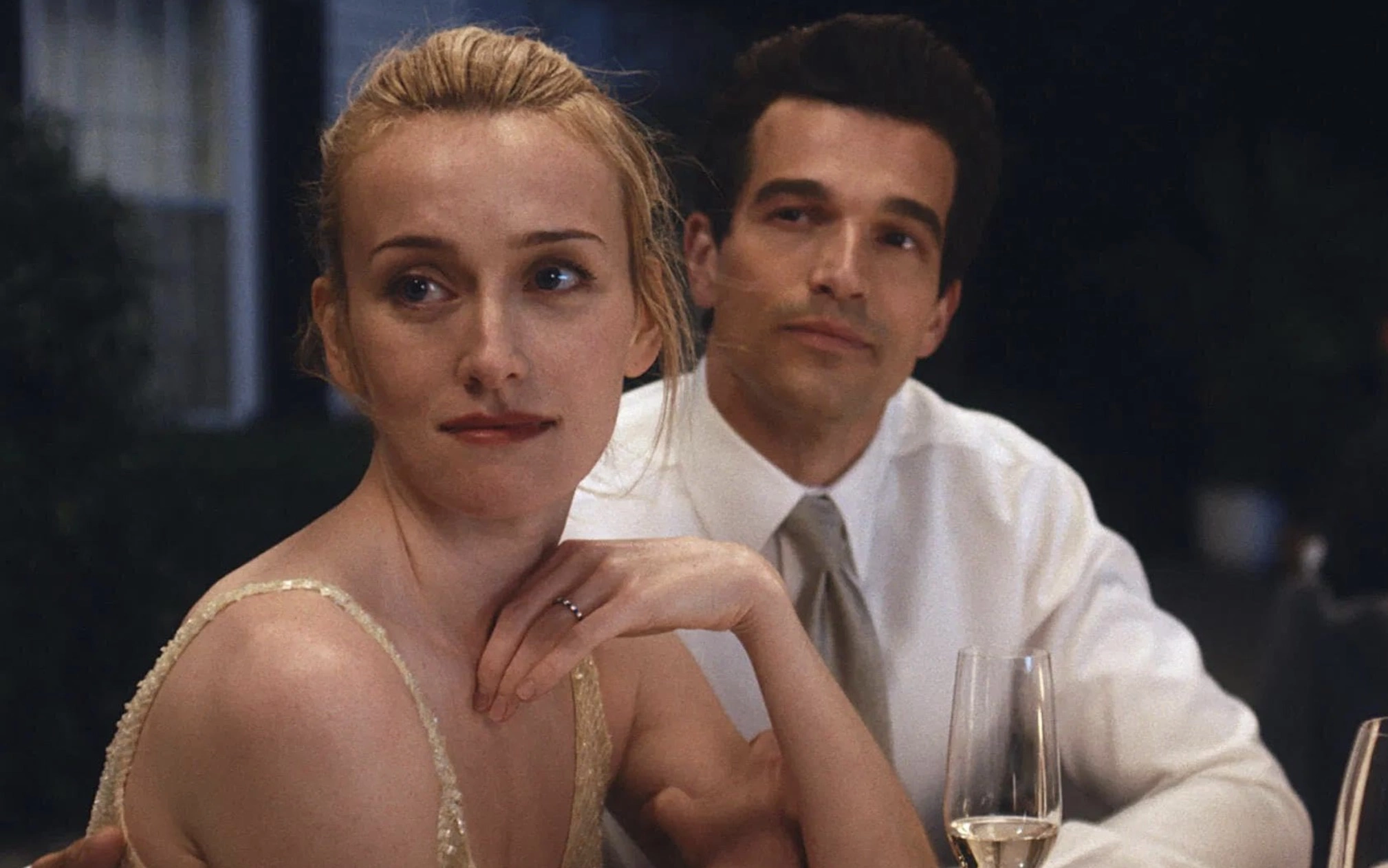 Сара Пиджон и Пол Энтони Келли в сериале «История любви»