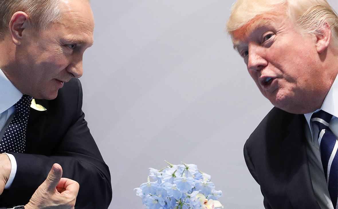 Владимир Путин и Дональд Трамп&nbsp;​7 июля 2017.