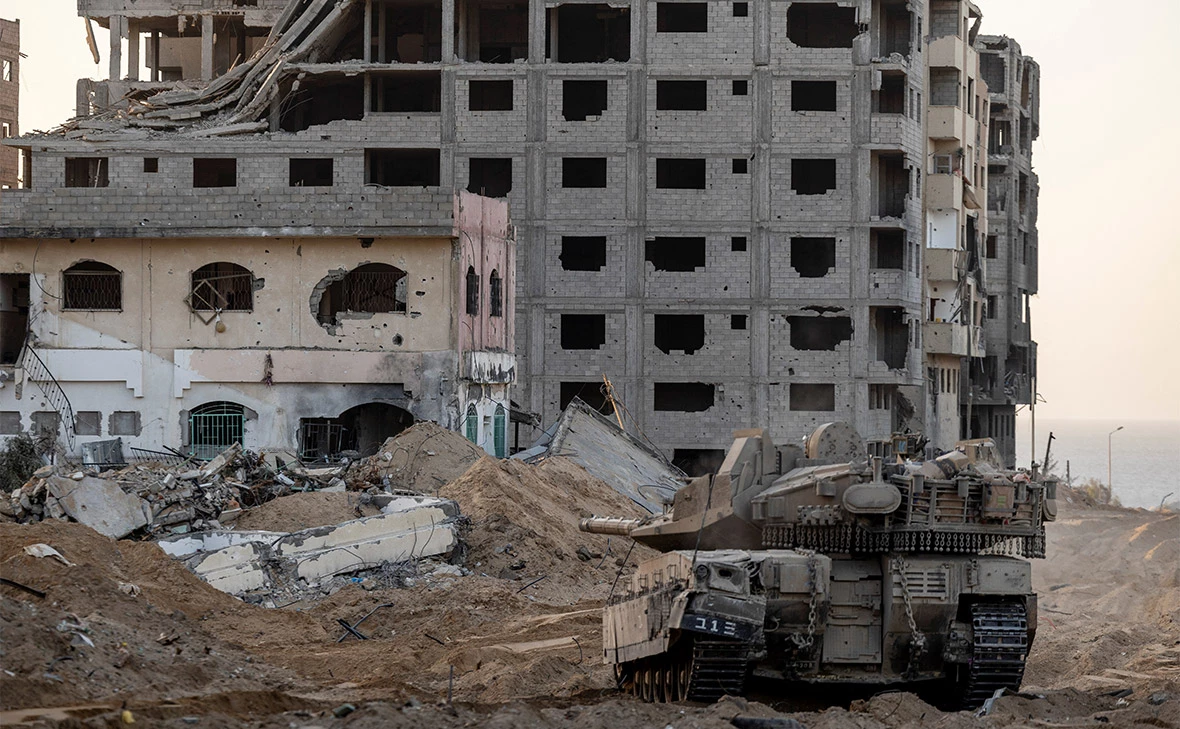 Ronen Zvulun / Reuters