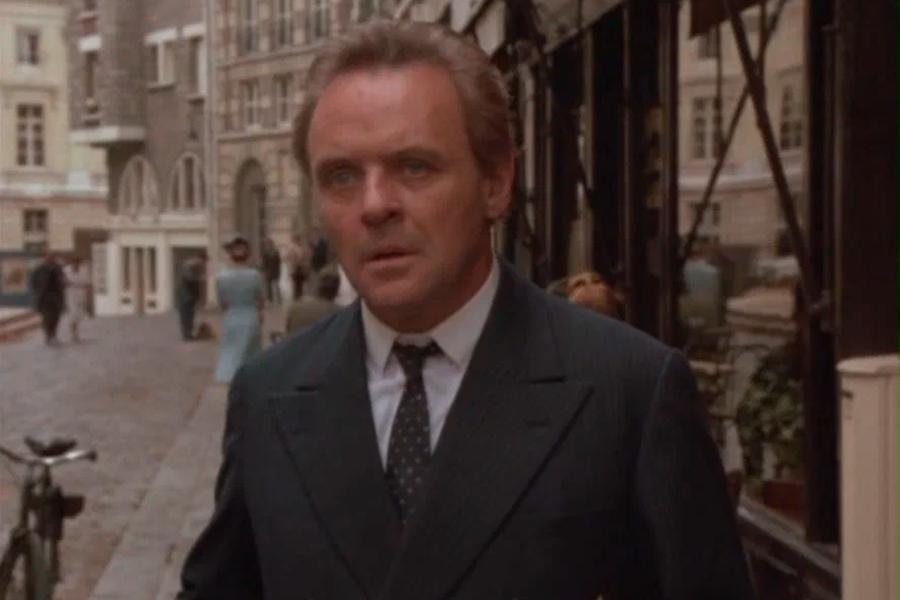 Энтони&nbsp;Хопкинс в фильме &laquo;Десятый человек&raquo;, 1988 год