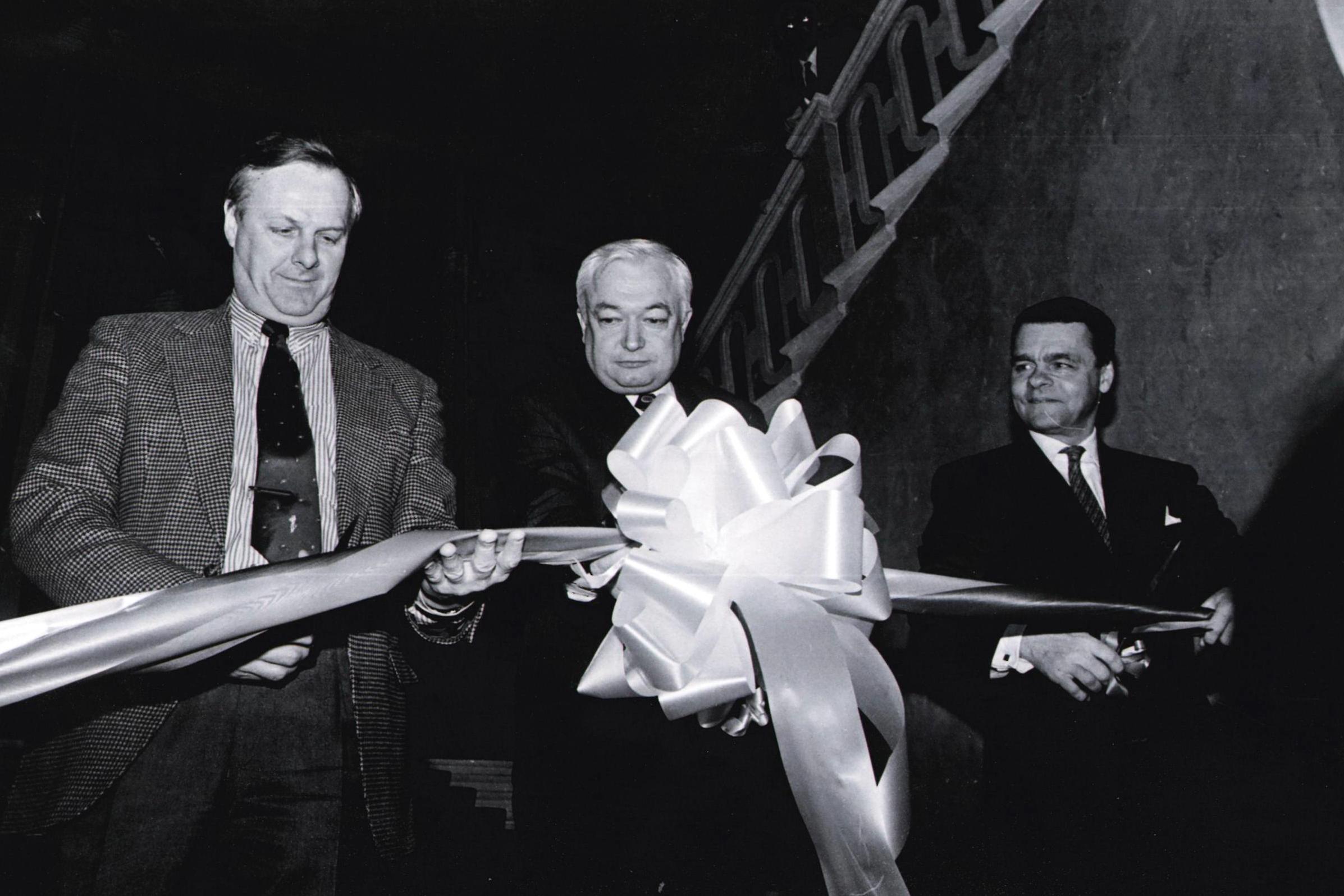 Анатолий Собчак на церемонии открытия отеля после реконструкции, 1992