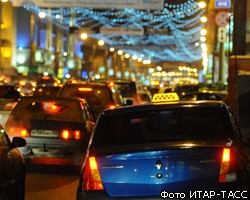 С.Собянин нашел в Москве 40 тыс. таксистов-нелегалов