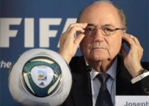 ФИФА завела дело против собственного президента