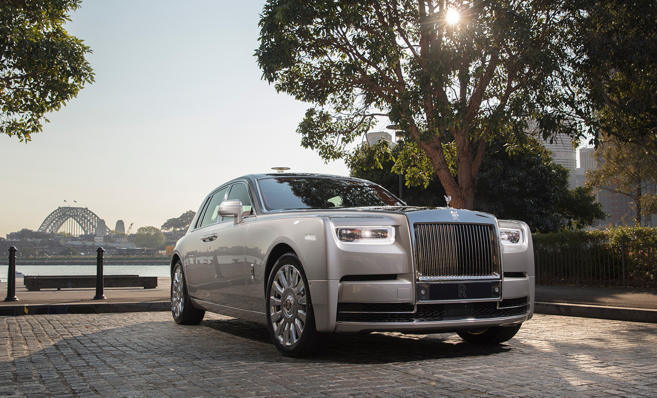 Rolls-Royce Phantom (440 автомобилей). Цена&nbsp;&mdash; от 43 млн рублей.

