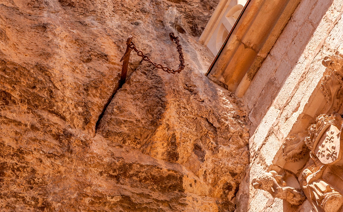 Grantibo / Shutterstock