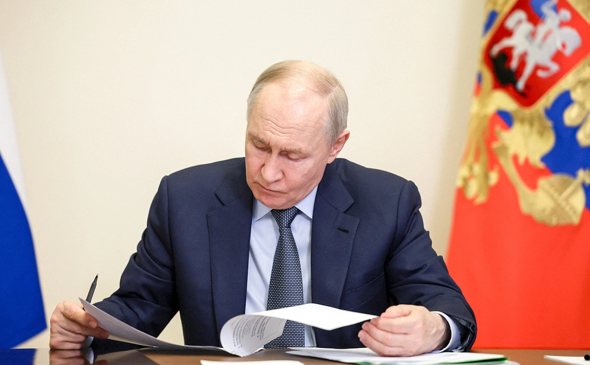 https://s0.rbk.ru/v6_top_pics/media/img/9/51/347812863159519.webp