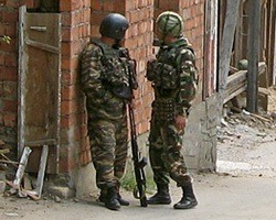 В Чечне предъявлено обвинение двум из группы полицейских, избивших 63-летнего задержанного
