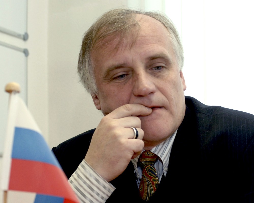 Глава информбюро НАТО в Москве Роберт Пшель 
