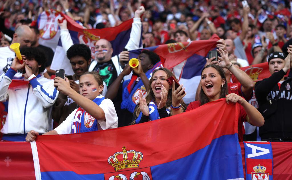 Фанаты сборной Сербии