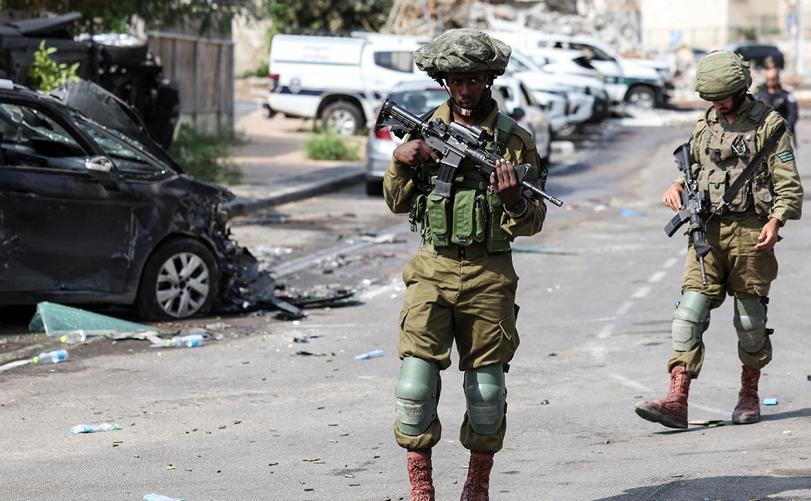 Ronen Zvulun / Reuters