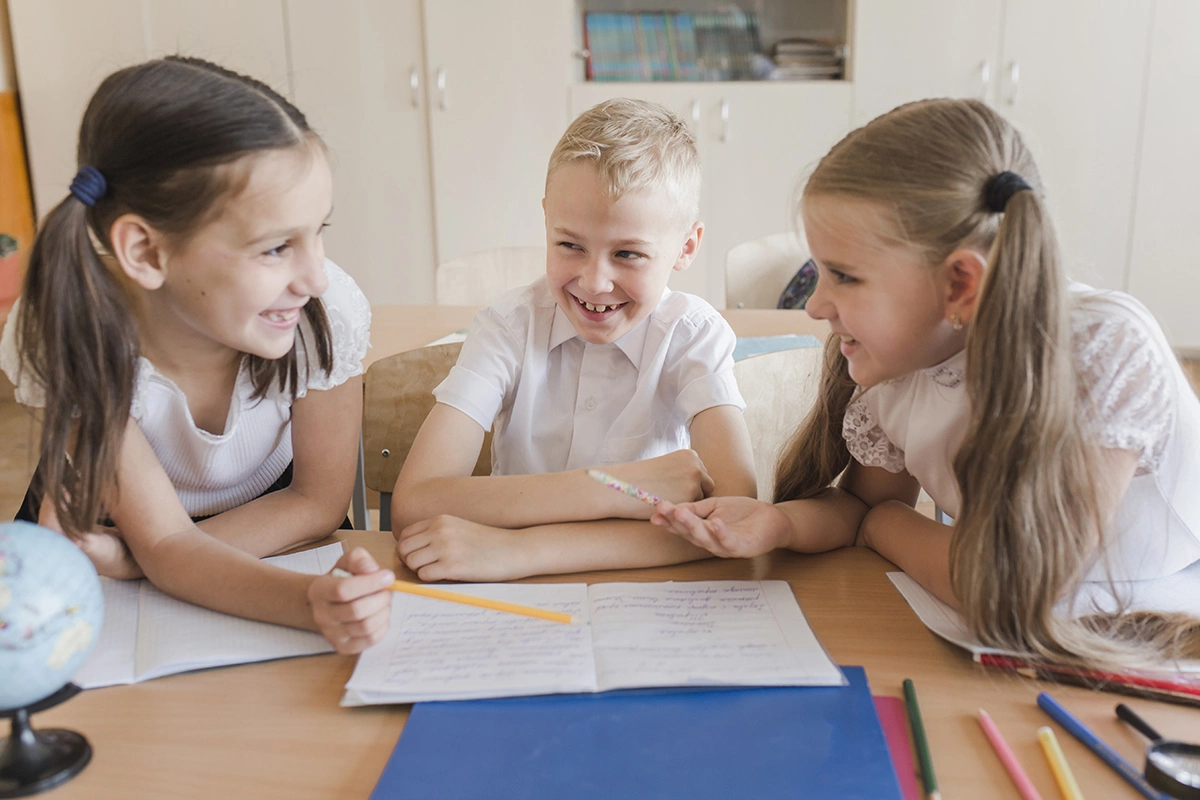 Чтобы улучшить технику чтения, можно использовать специальные тренажеры
