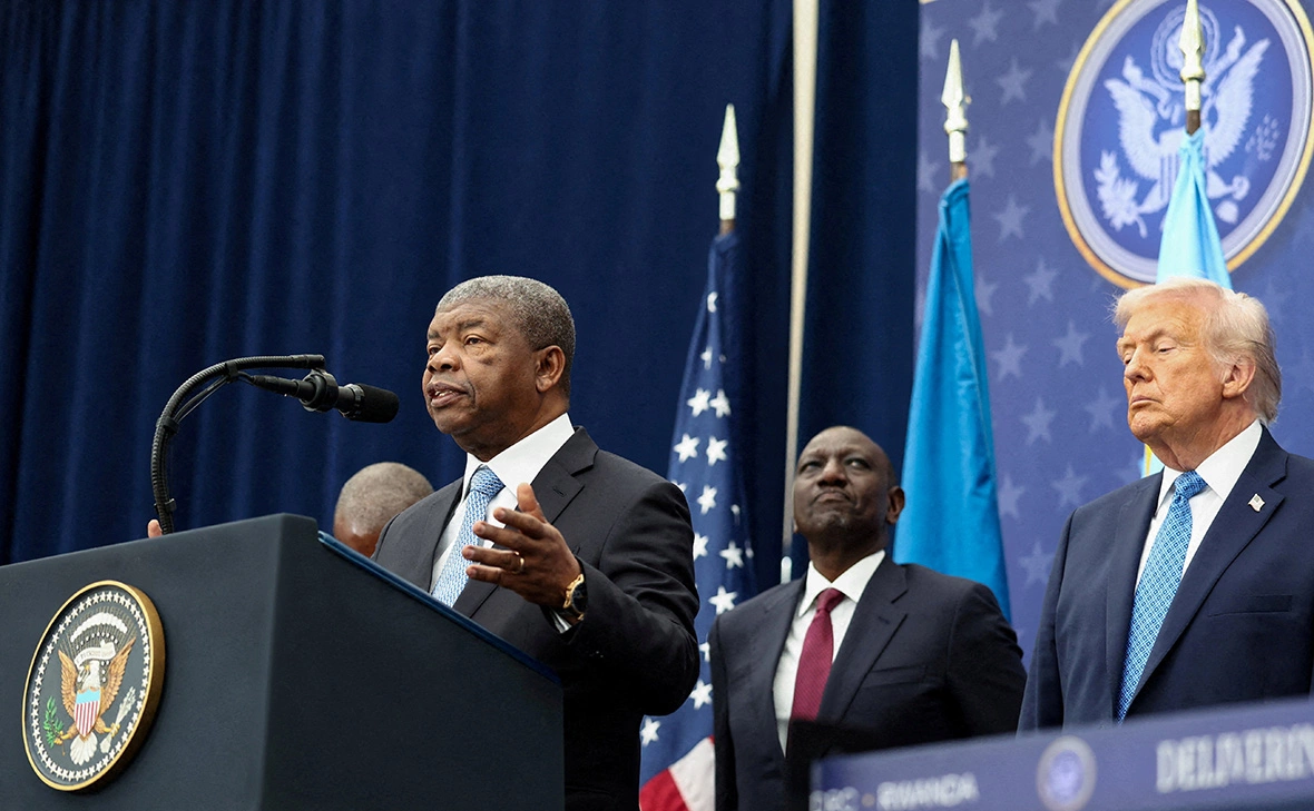 Kevin Lamarque / Reuters