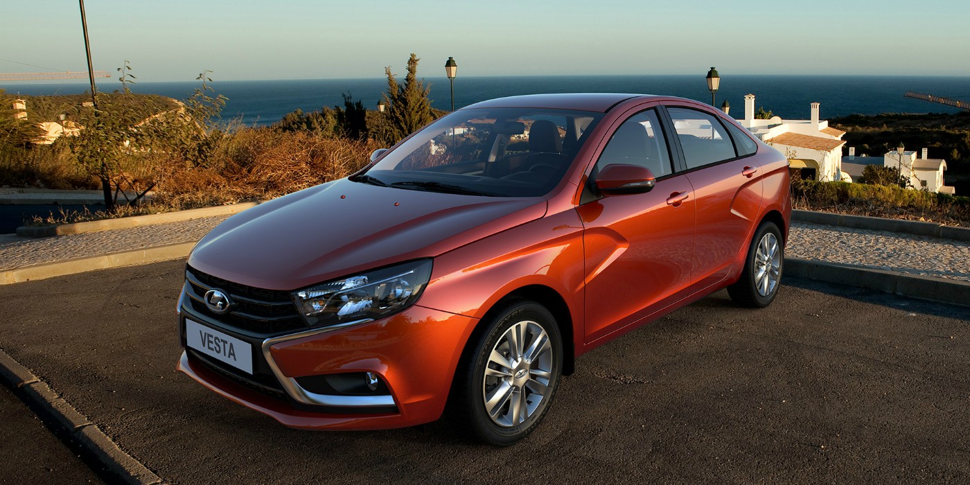 АвтоВАЗ увеличил стоимость седана Lada Vesta