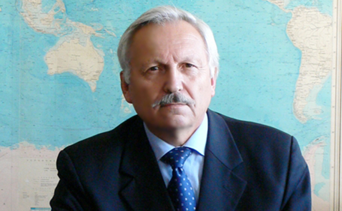 Виктор Акуличев