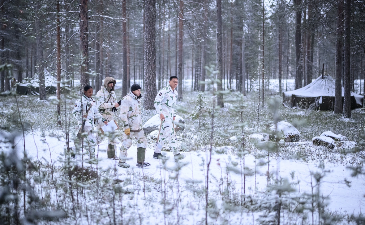 Leon Neal / Getty Images