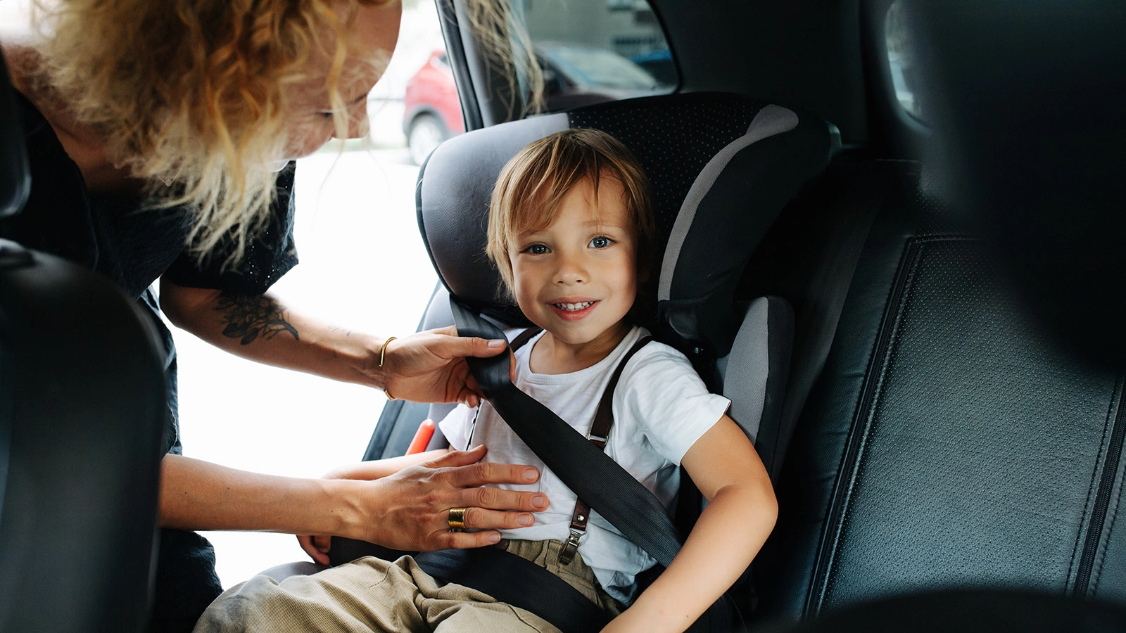 Путин подписал закон об увеличении штрафов за перевозку детей без кресла