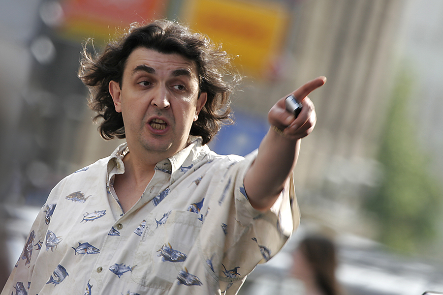 Будущий актер родился 18 июня 1961 года в семье железнодорожника и продавщицы. Он был вторым ребенком в семье. Первые 17 лет Золотовицкий жил в Ташкенте, столице современного Узбекистана, куда его семья эвакуировалась&nbsp;во время войны.

О родителях Золотовицкий рассказывал: &laquo;Меня мама с папой учили, что характеризовать должны другие. Мама передала мне коммуникабельность и способность договариваться&raquo;. В другом интервью актер говорил, что благодаря матери стал мастером рассказывать театральные байки: &laquo;Она работала в системе общепита, но была коммуникабельным, веселым человеком и очень здорово рассказывала разные истории&raquo;.

Отец Золотовицкого, как железнодорожник, имел право с детьми раз в год бесплатно ездить в любую точку Советского Союза. &laquo;И вот мы с ним разъезжали. Всюду были знакомые проводники, и все купе у нас было забито помидорами, арбузами и дынями. Если приезжали в Пицунду, через полчаса снимали какую-нибудь комнату, а через час папа уже делал плов&raquo;,&nbsp;&mdash; вспоминал актер.